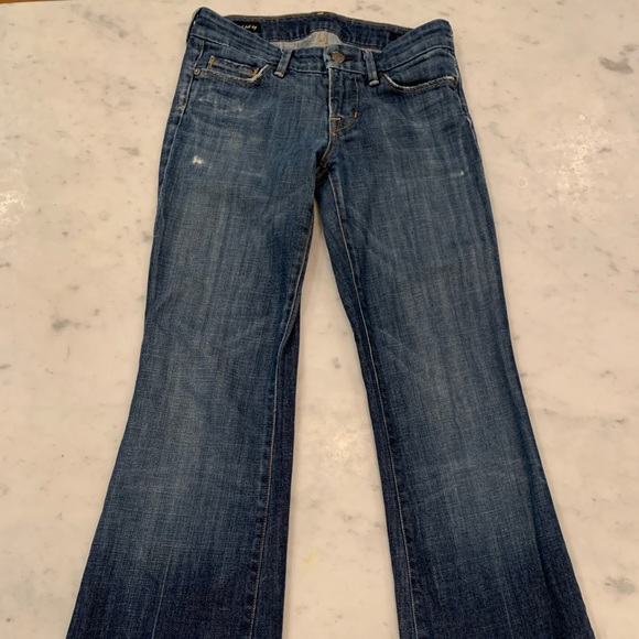 Citizens of Humanity size 25 low waist full leg - Picture 2 of 6